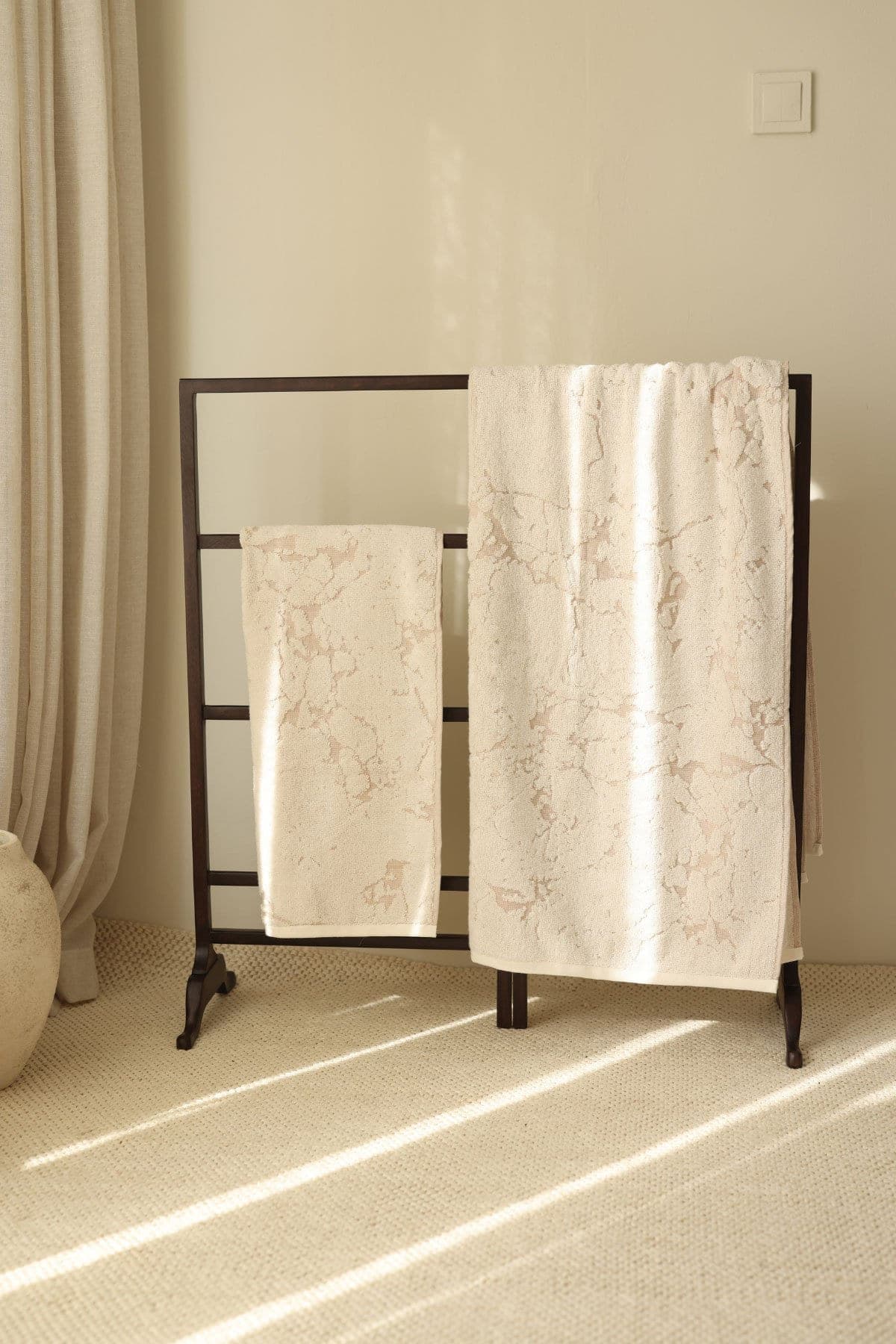 Serviette de bain Marbre — Crème