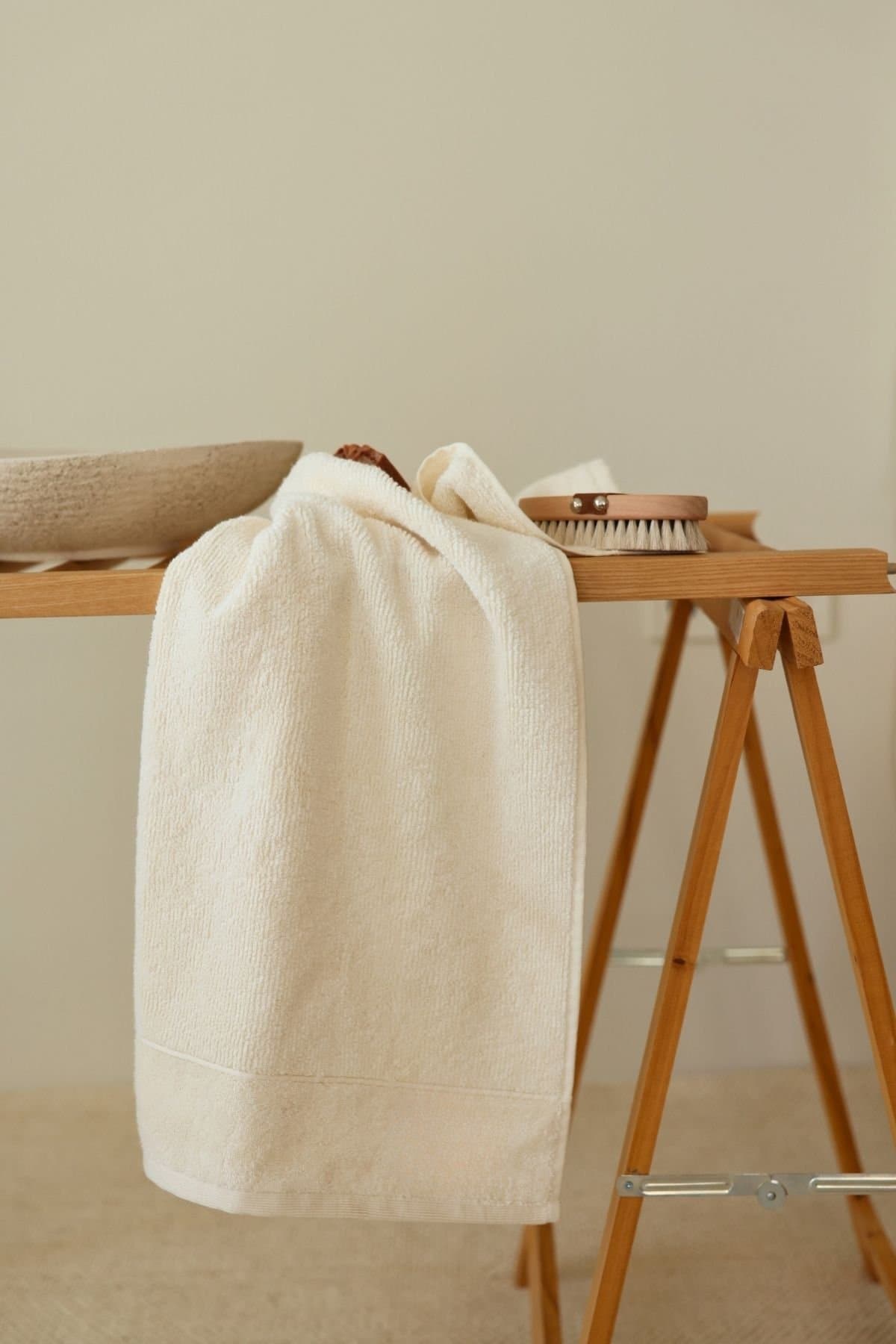 Serviette de bain Soleil — Écru